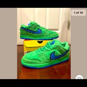 Nike Dunk SB Pro QS Grateful Dead (has flaw)